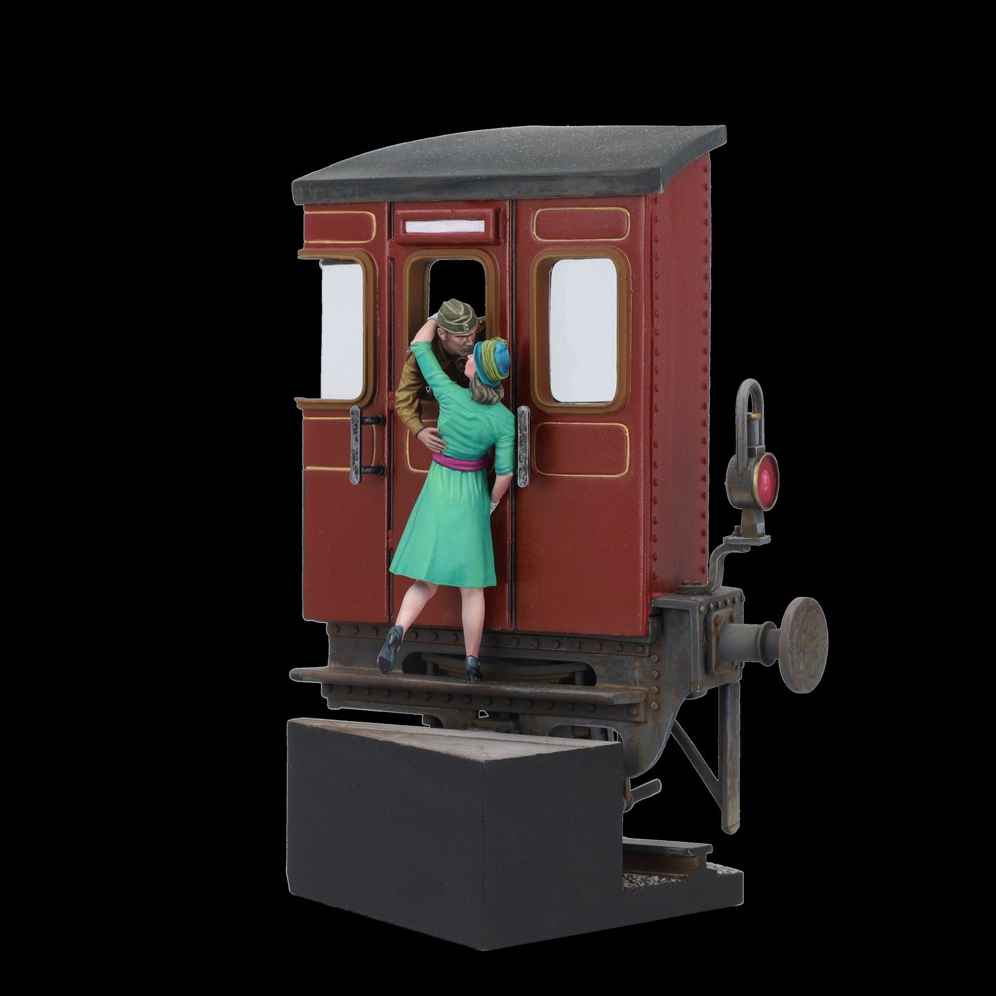 CHARING CROSS 1940. ALICE AND JOHNNY