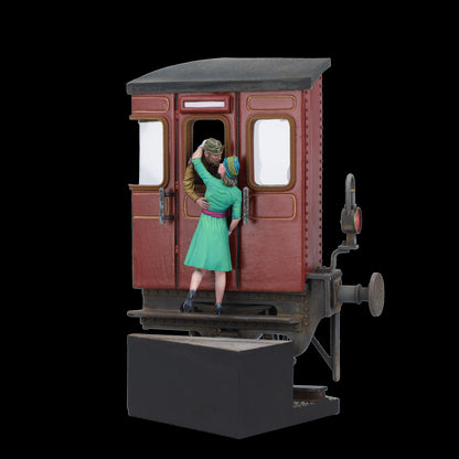 CHARING CROSS 1940. ALICE AND JOHNNY