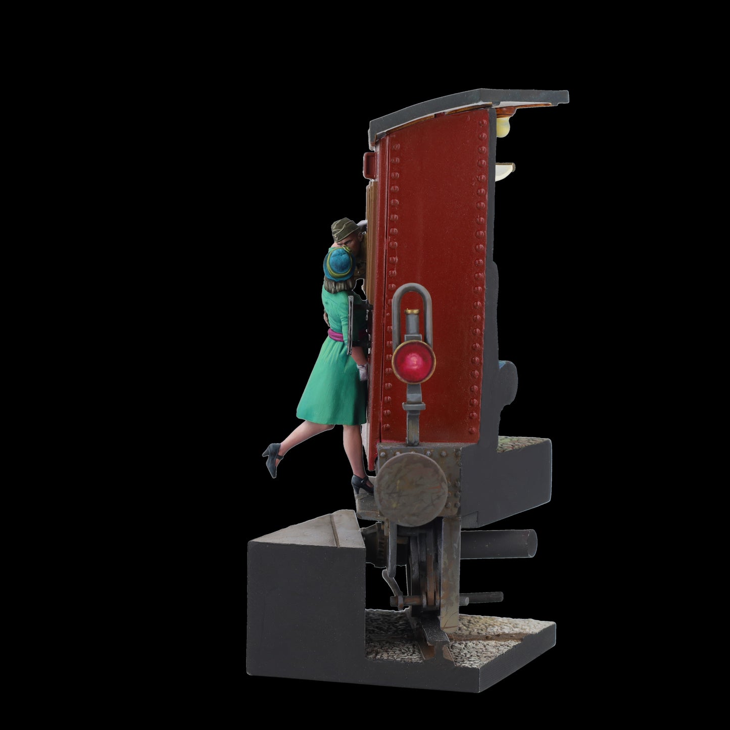 CHARING CROSS 1940. ALICE AND JOHNNY