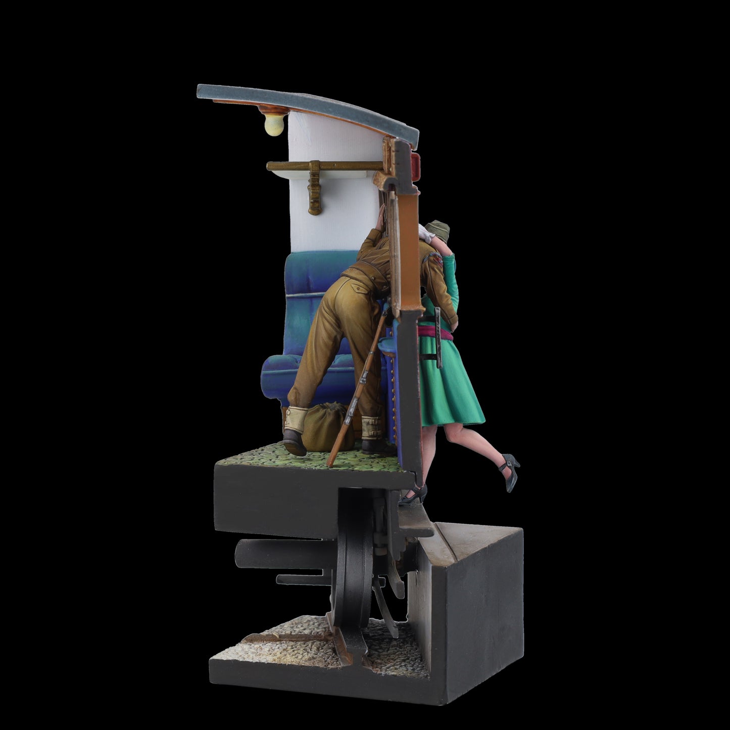 CHARING CROSS 1940. ALICE AND JOHNNY