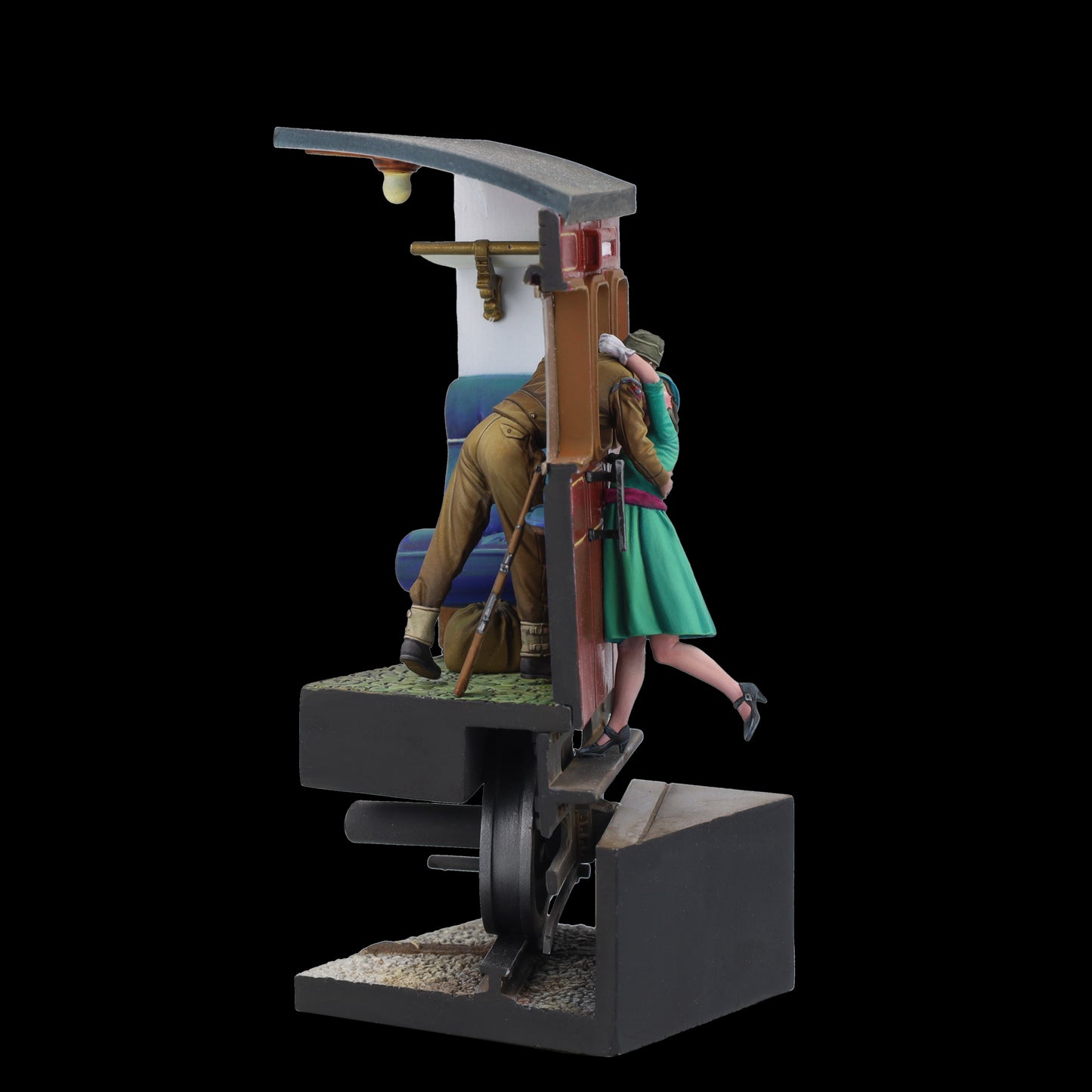 CHARING CROSS 1940. ALICE AND JOHNNY