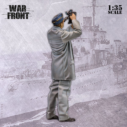 FIRST WATCH OFFICER